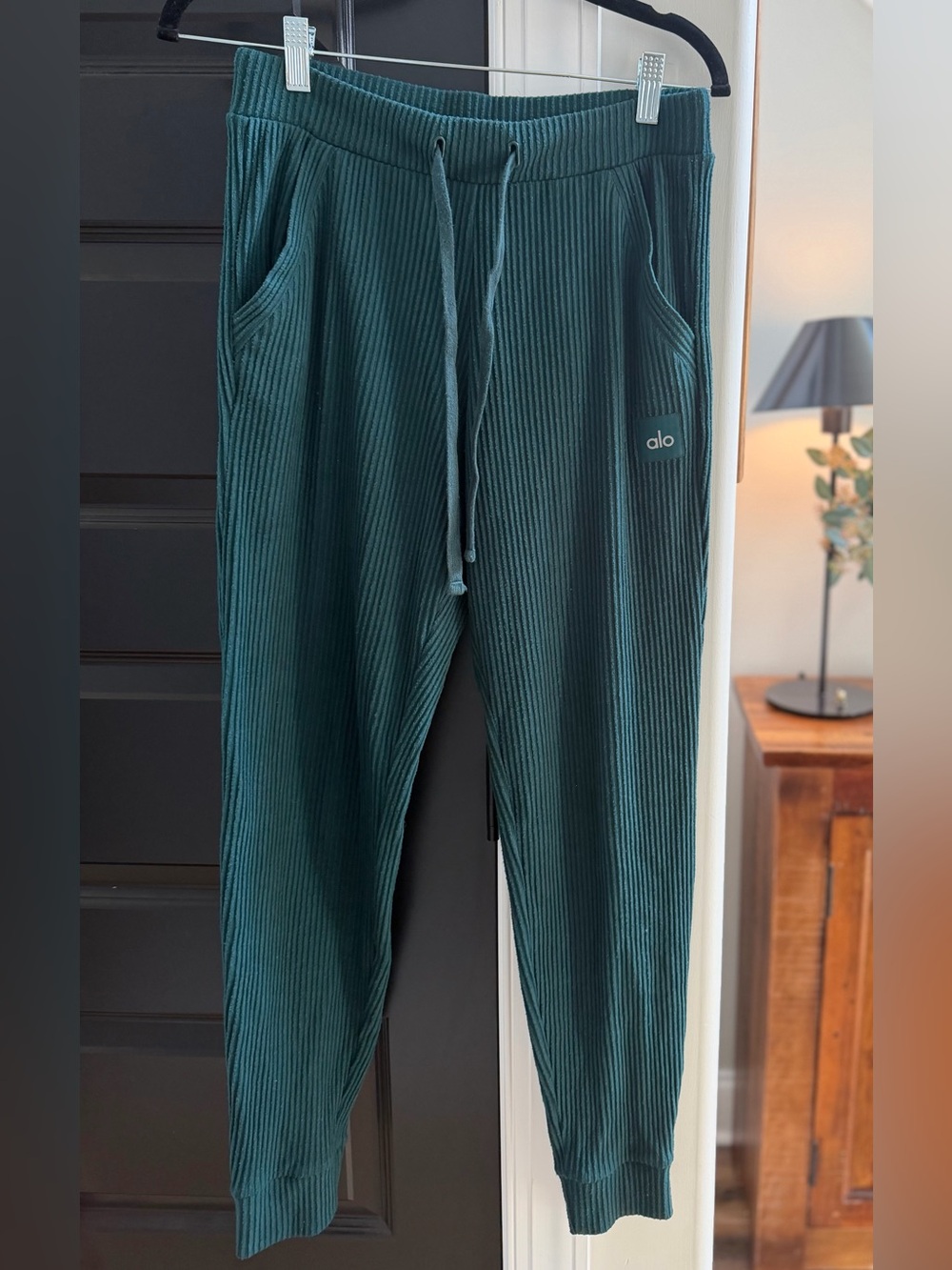 ALO muse pants